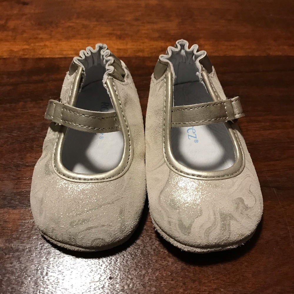 Robeez Shannon Mary Jane, Size 2, 3-6 months